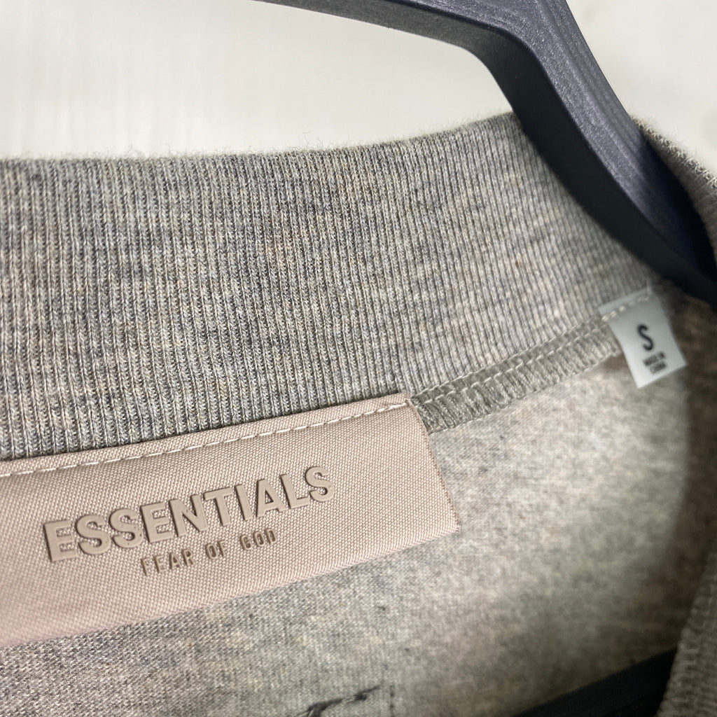 FOG Essentials Tshirt 22s