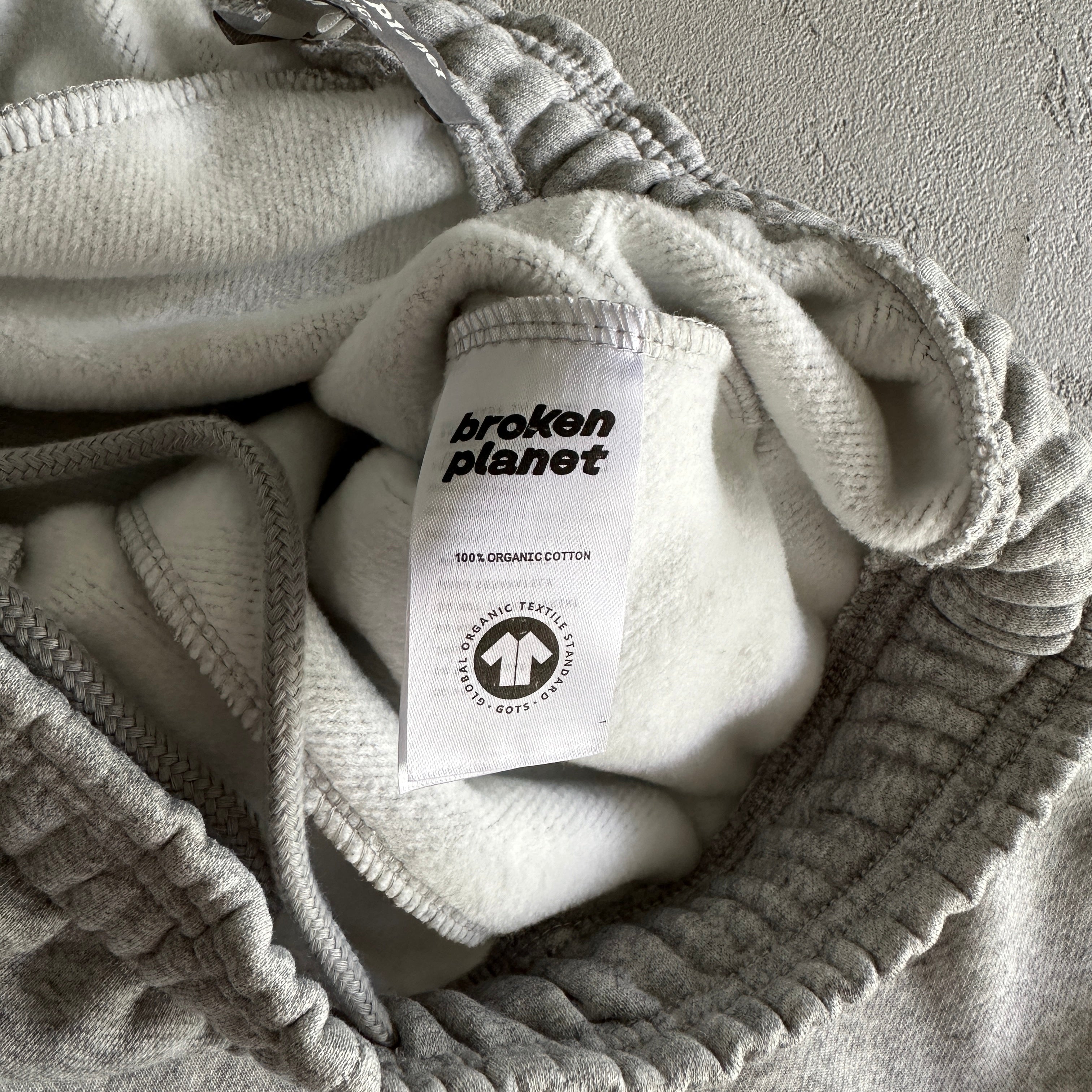 Broken P Cotton Short