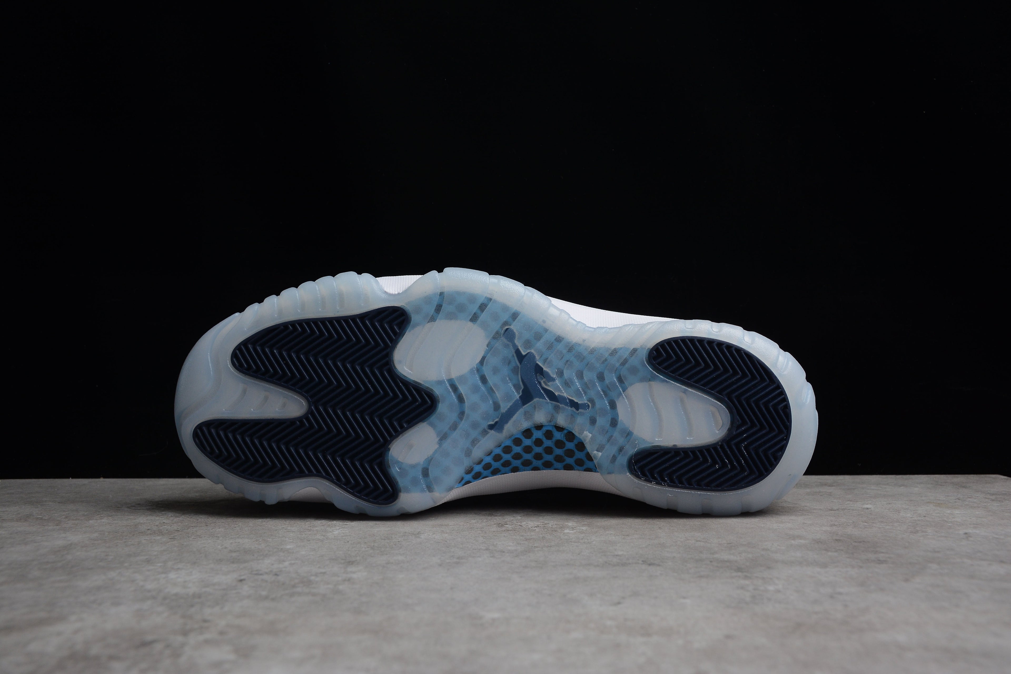 AJ 11 "Win Like 82"