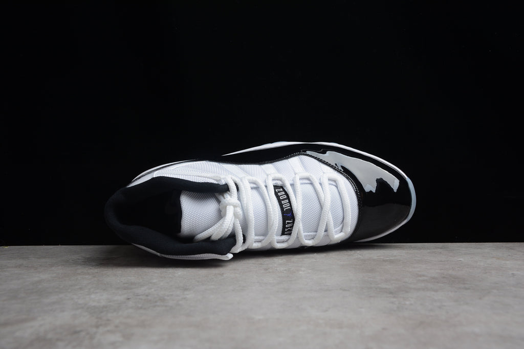 AJ 11 "Concord"