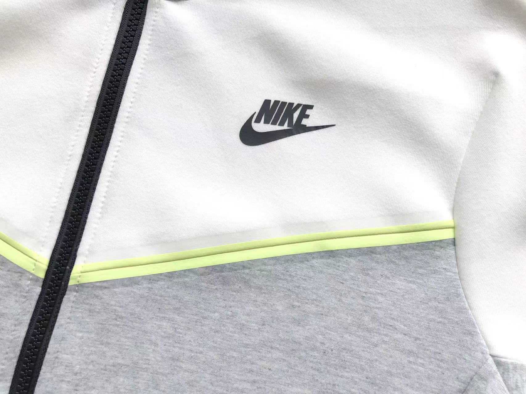 Nike Sportswear Techfleece Suit