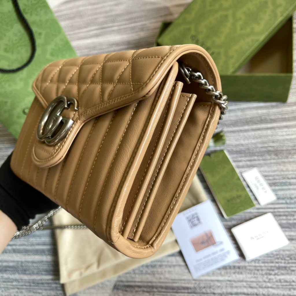 GUCCI MARMONT MINI 20 SHOULDER BAG IN CAMEL BROWN CALFSKIN