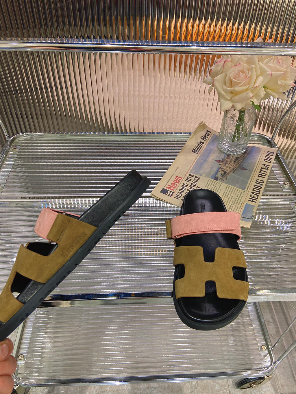 HERMES CHYPRE SANDAL ARMY MIX LIGHT PINK SUEDE