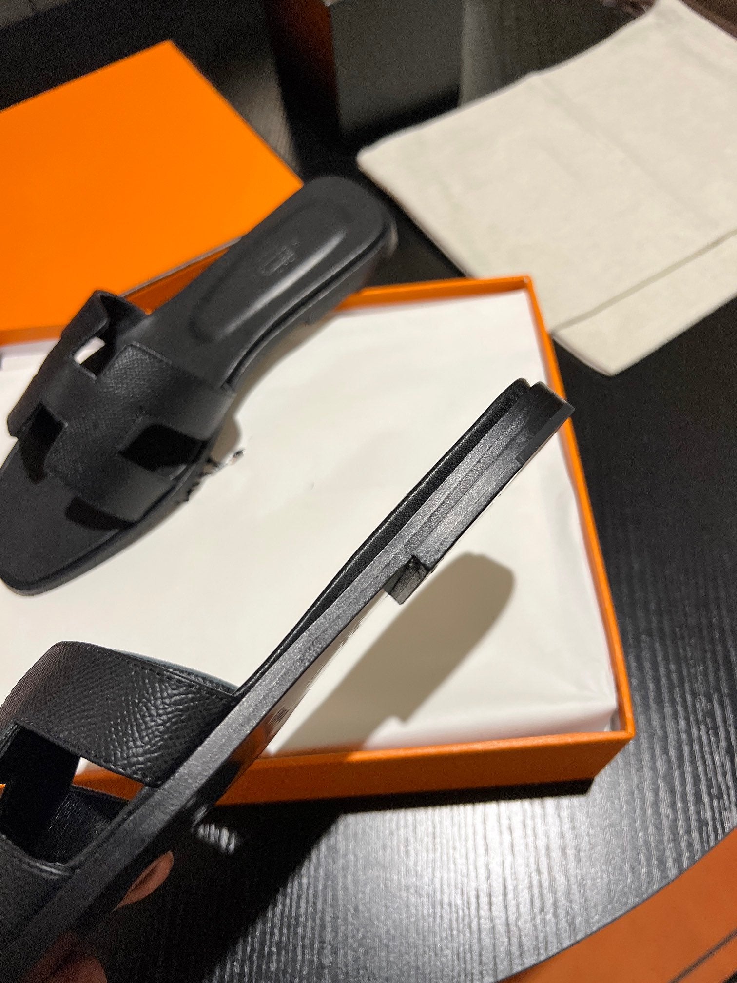 HERMES 0RAN SANDAL Leather Black