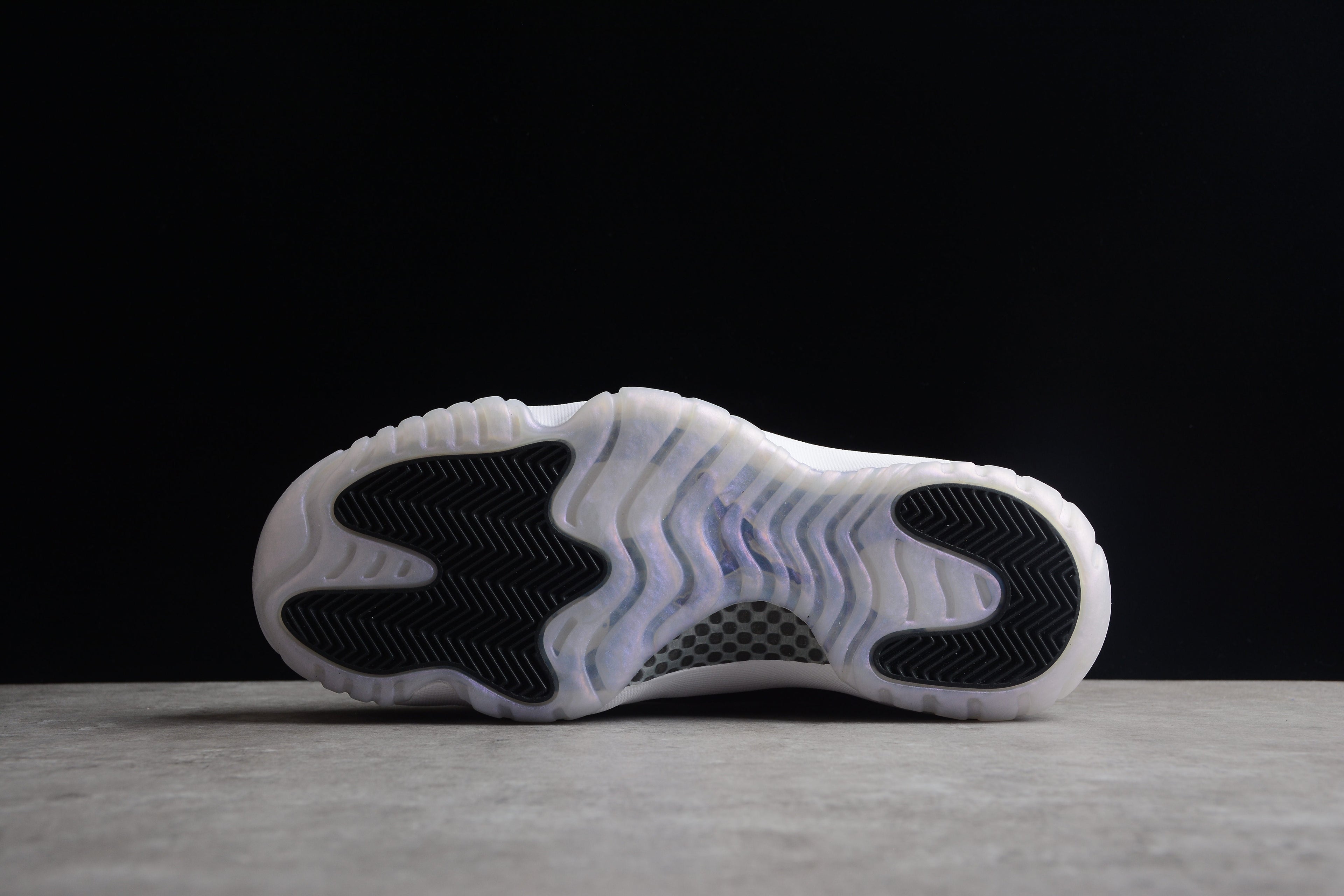 AJ 11 Low "Easter"