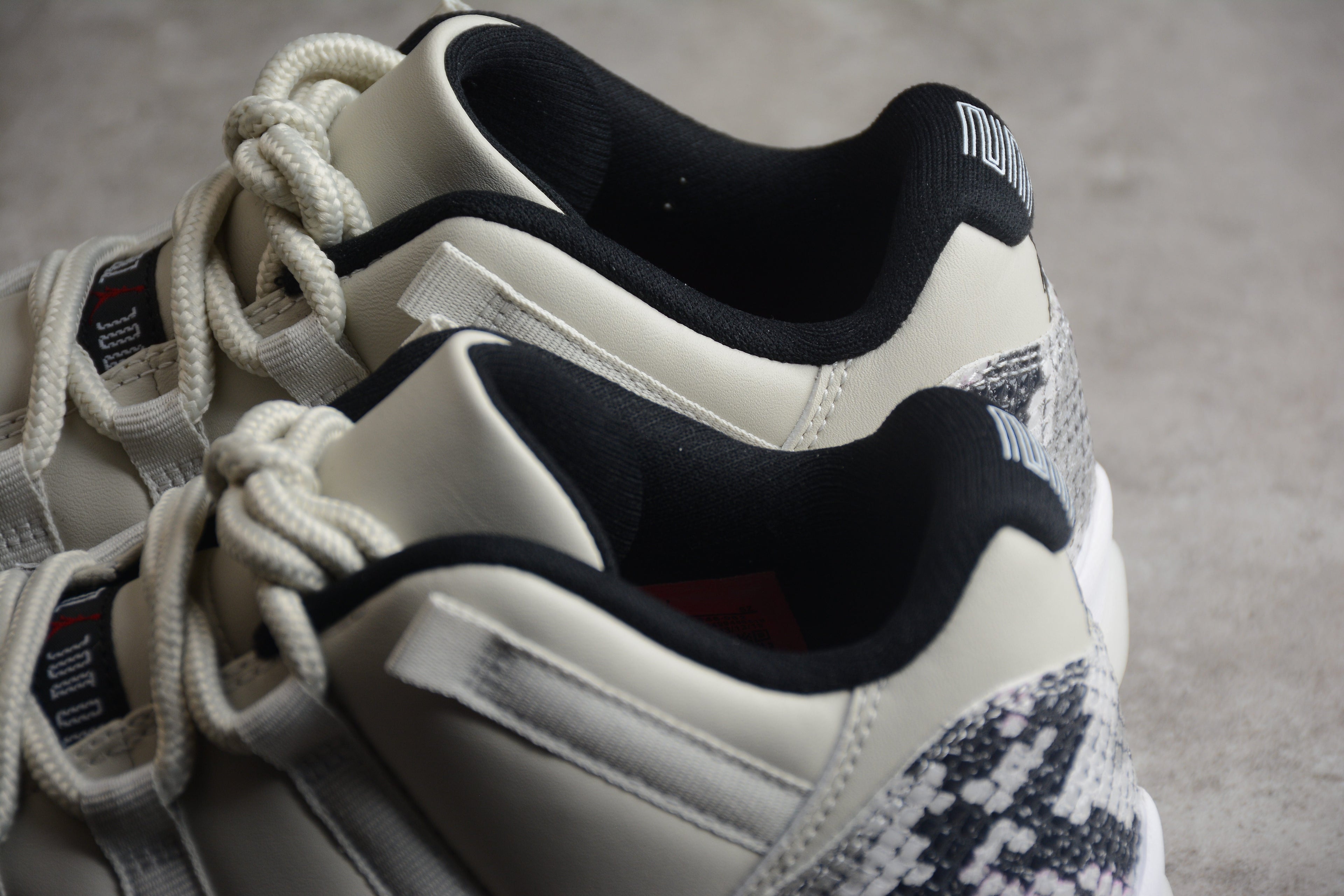 AJ 11 Low "Snake"