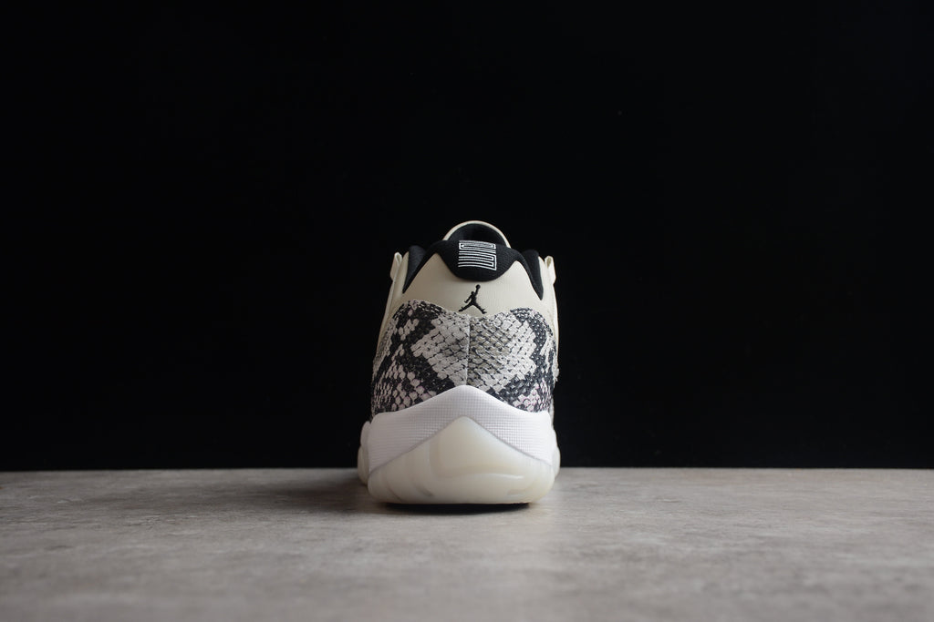 AJ 11 Low "Snake"