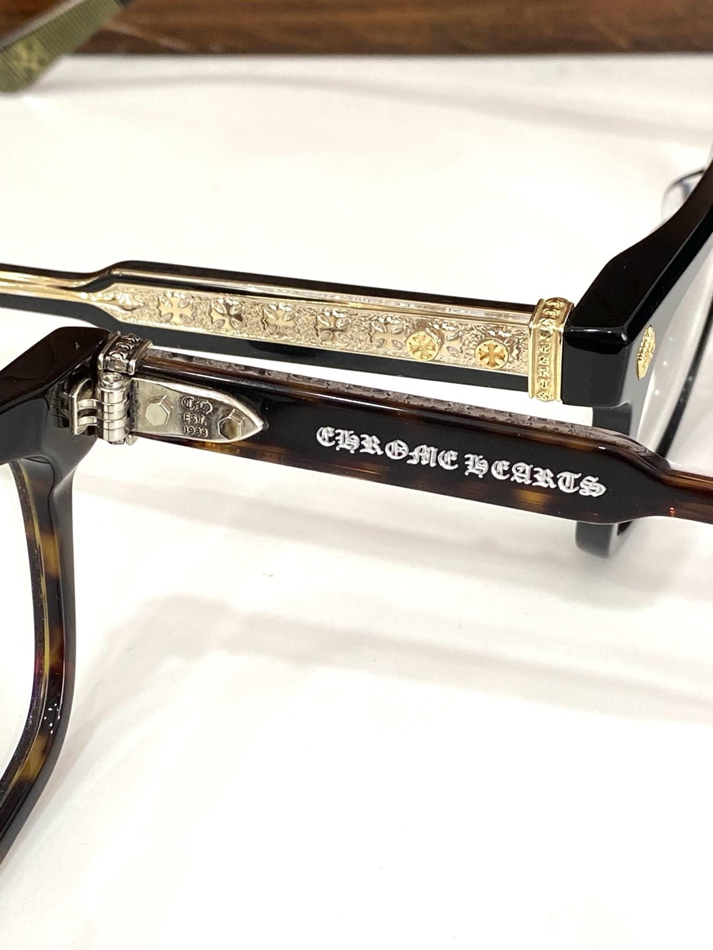 Crome Hearts Glasses