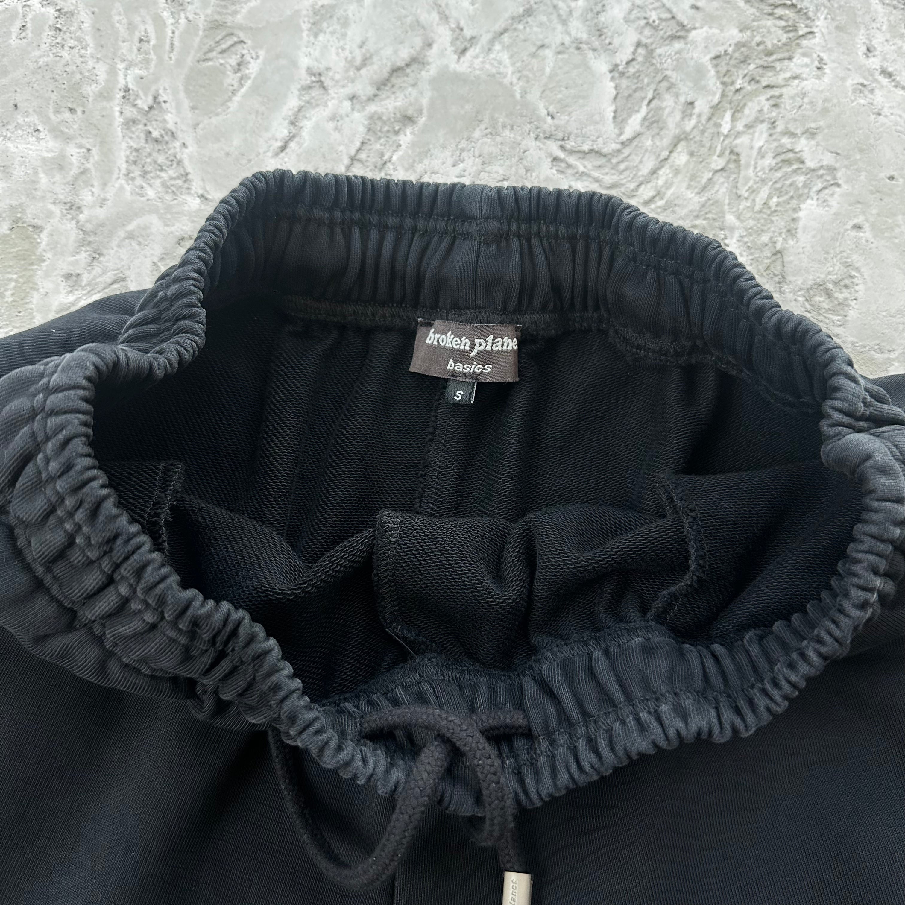 Broken P Cotton Short In Midnight