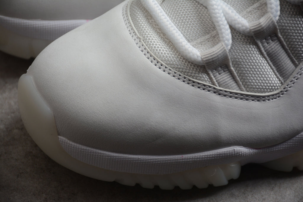 AJ 11 "Platinum Tint"