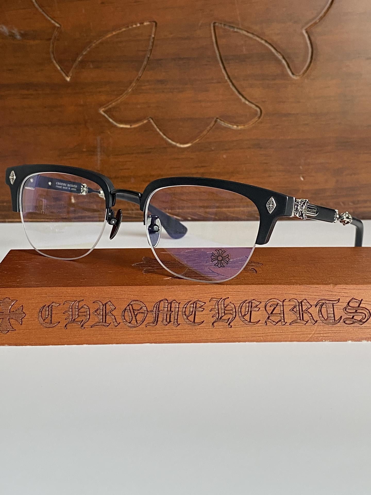 Crome Hearts Glasses