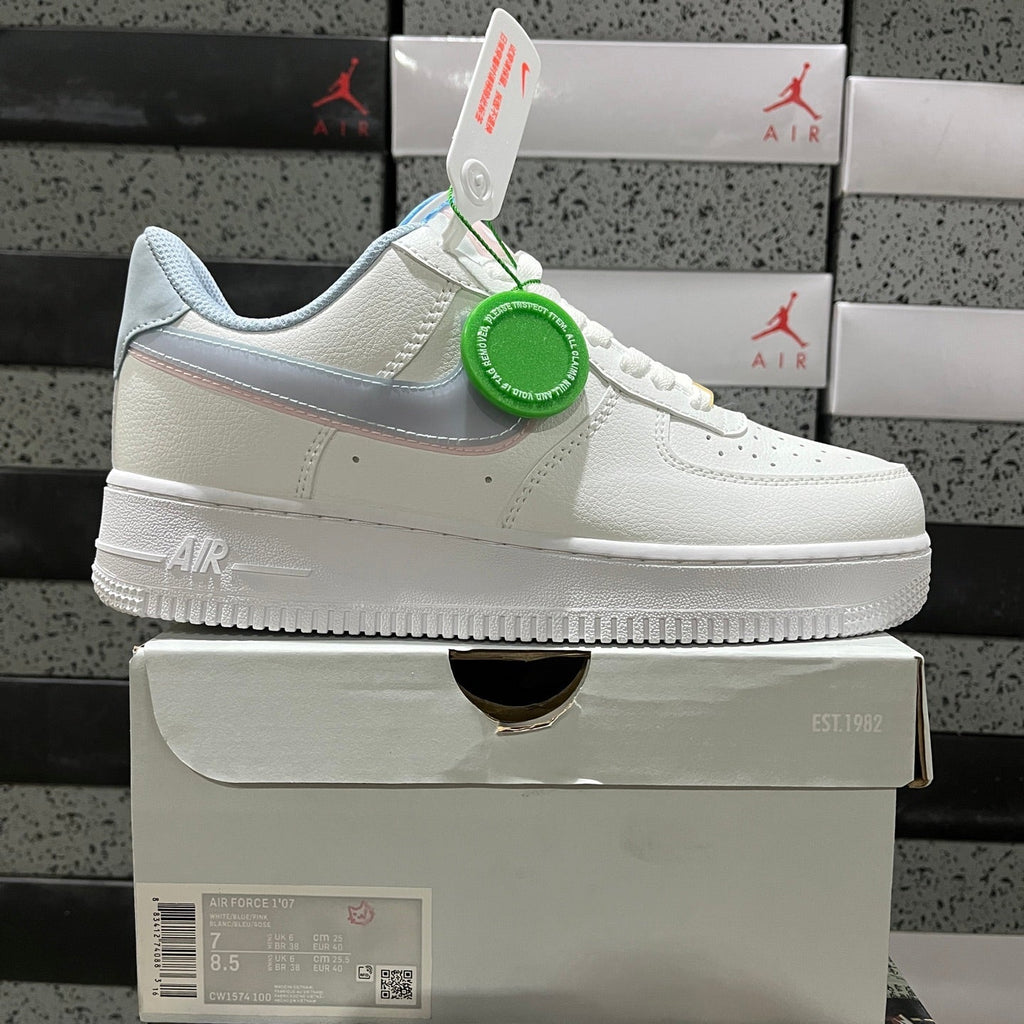 Nike Air Force 1