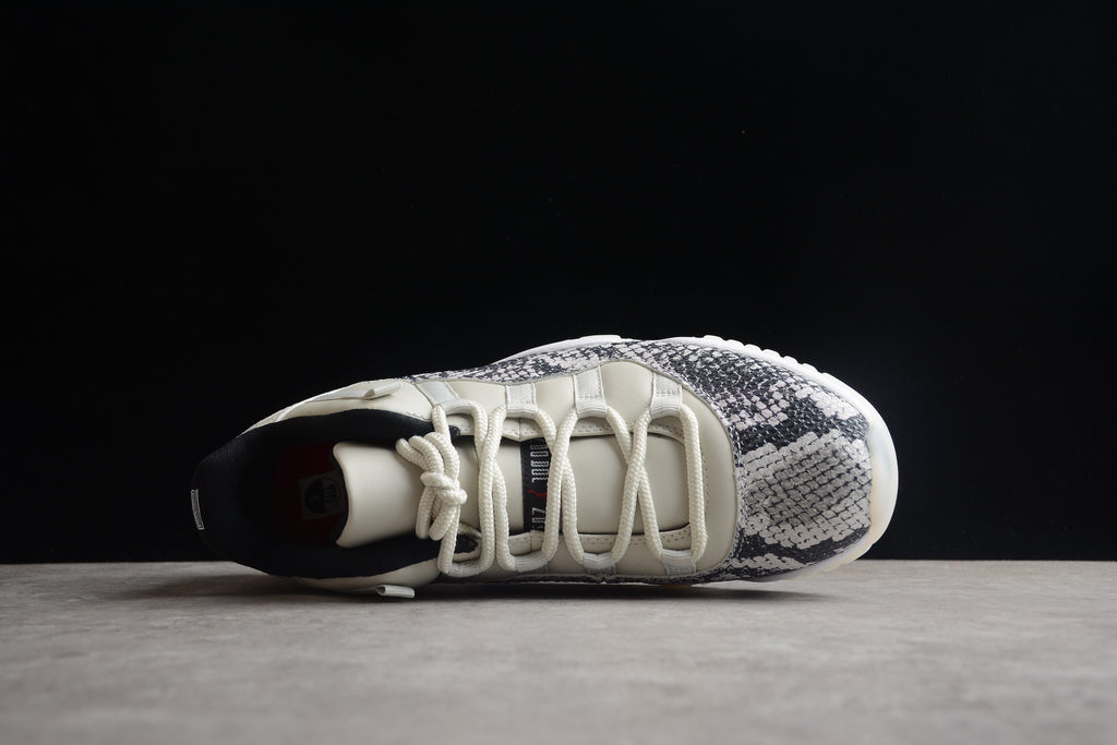 AJ 11 Low "Snake"