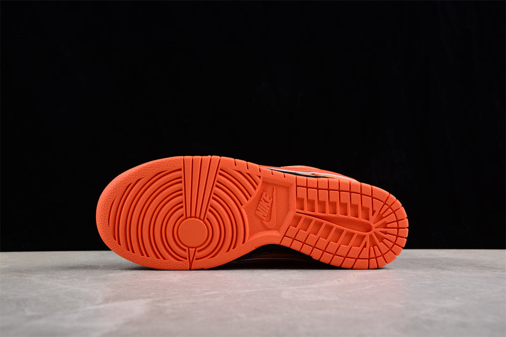 Nike SB Dunk Low Orange Lobster