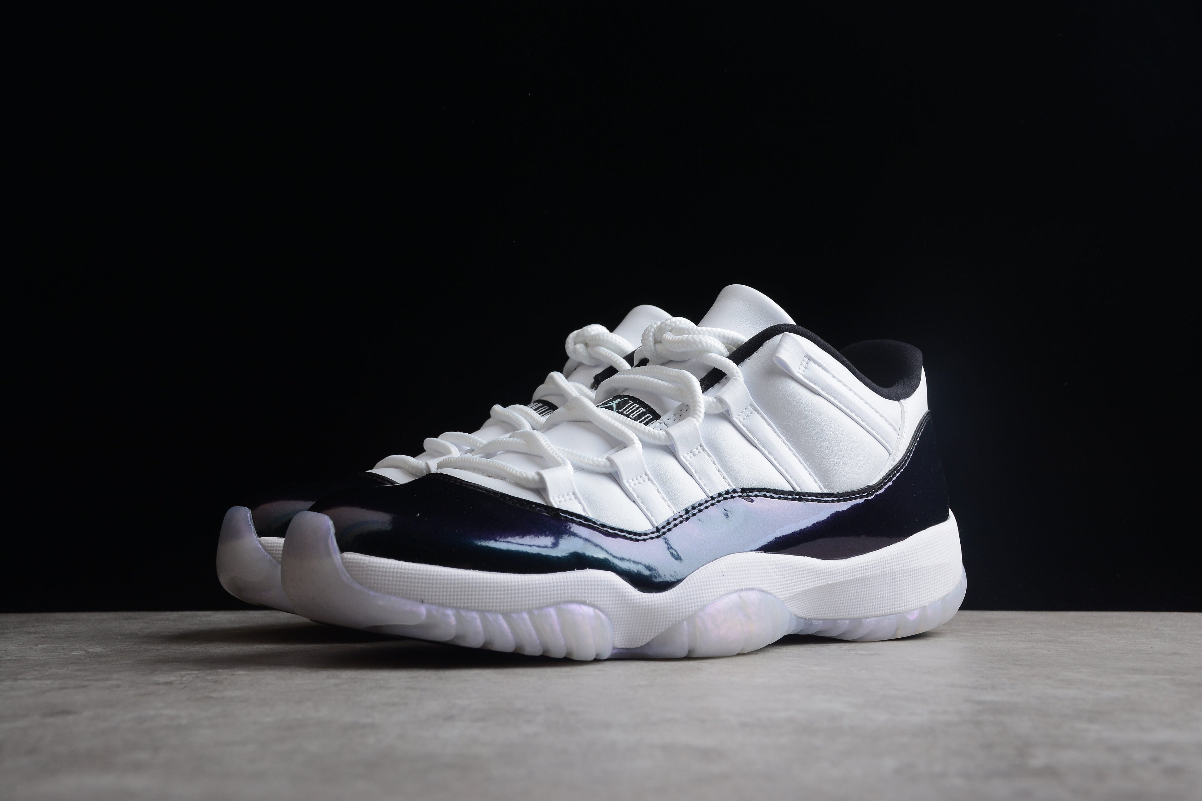 AJ 11 Low "Easter"