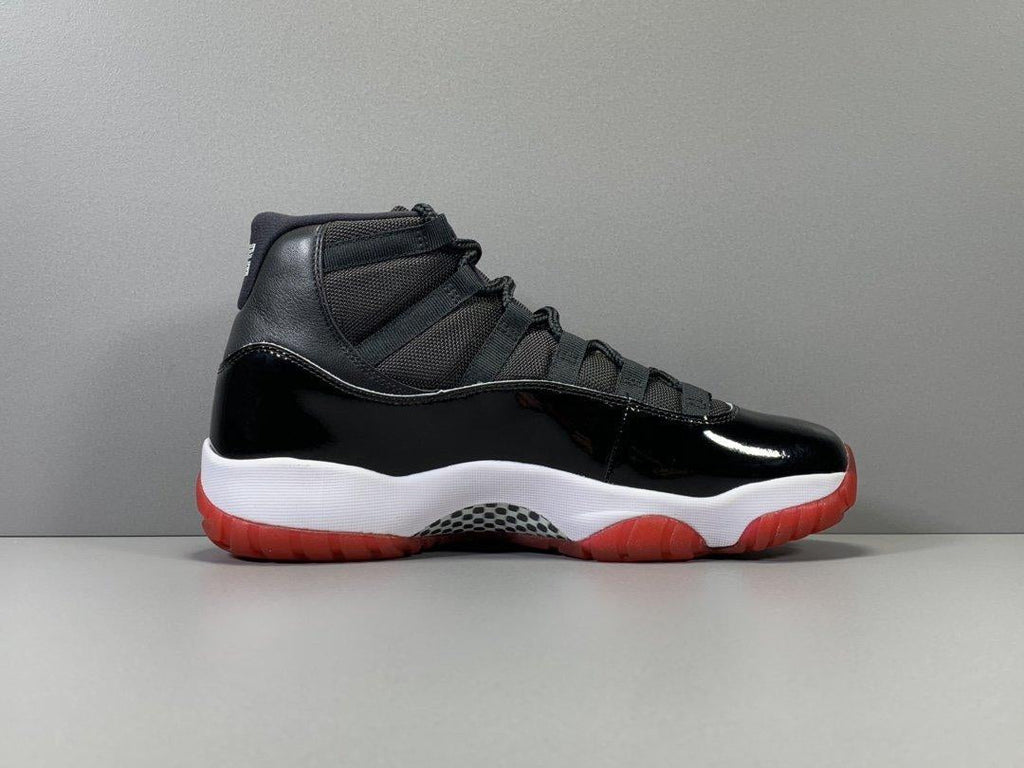 AJ 11 "Bred"