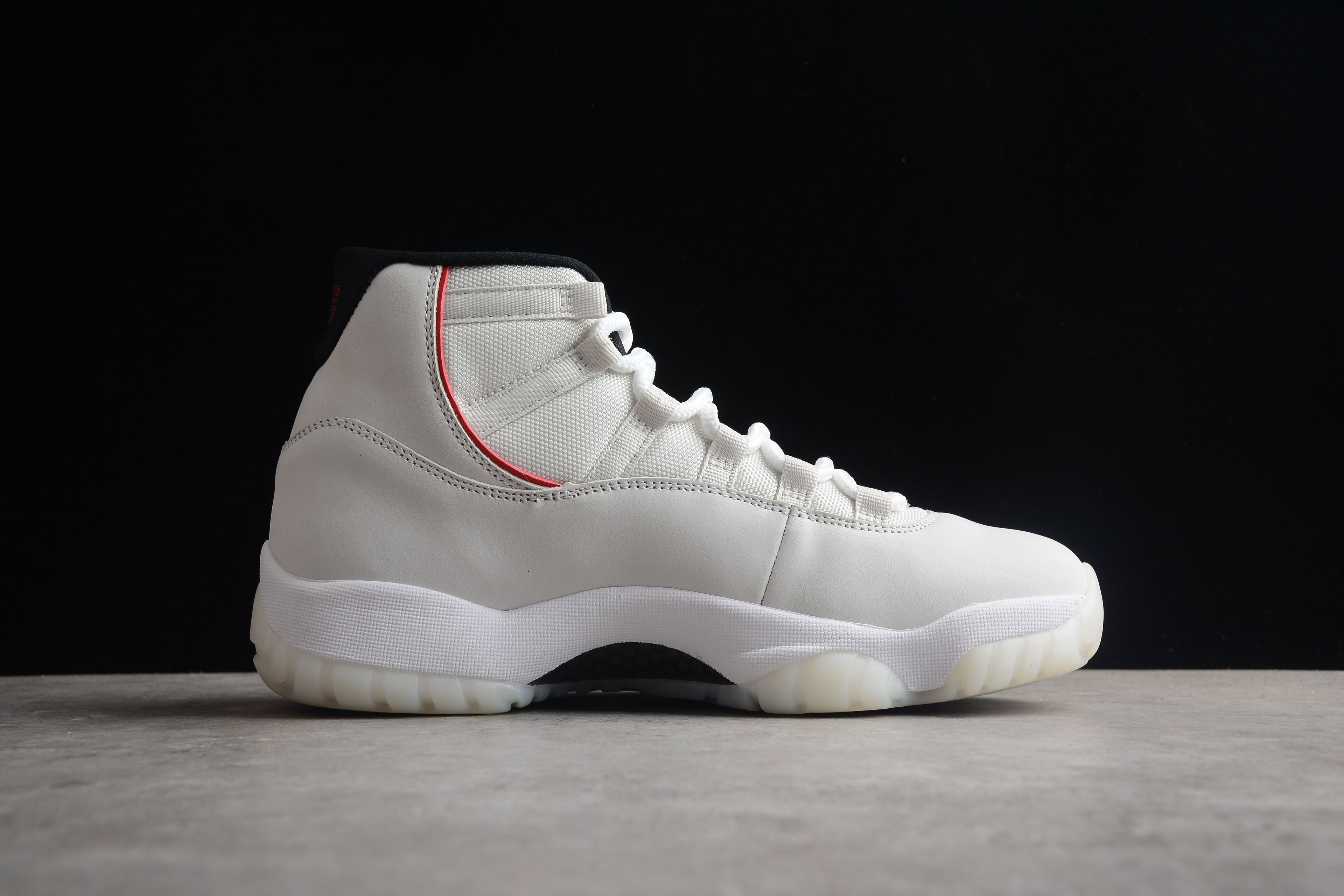 AJ 11 "Platinum Tint"