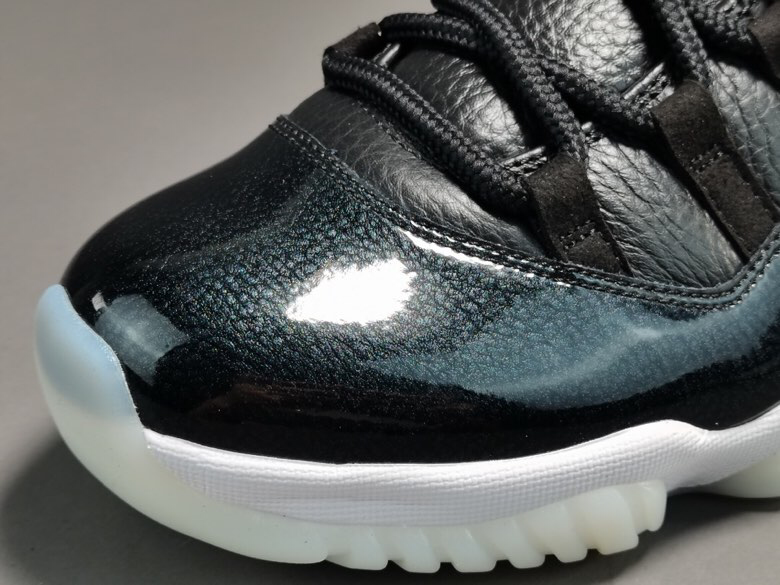 AJ 11 Low "72-10"