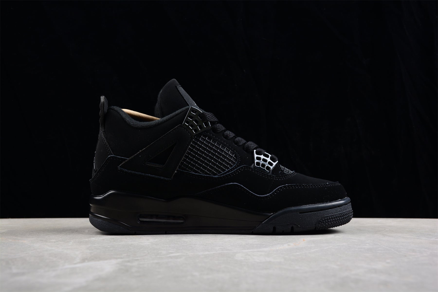 AJ 4 Black Cat
