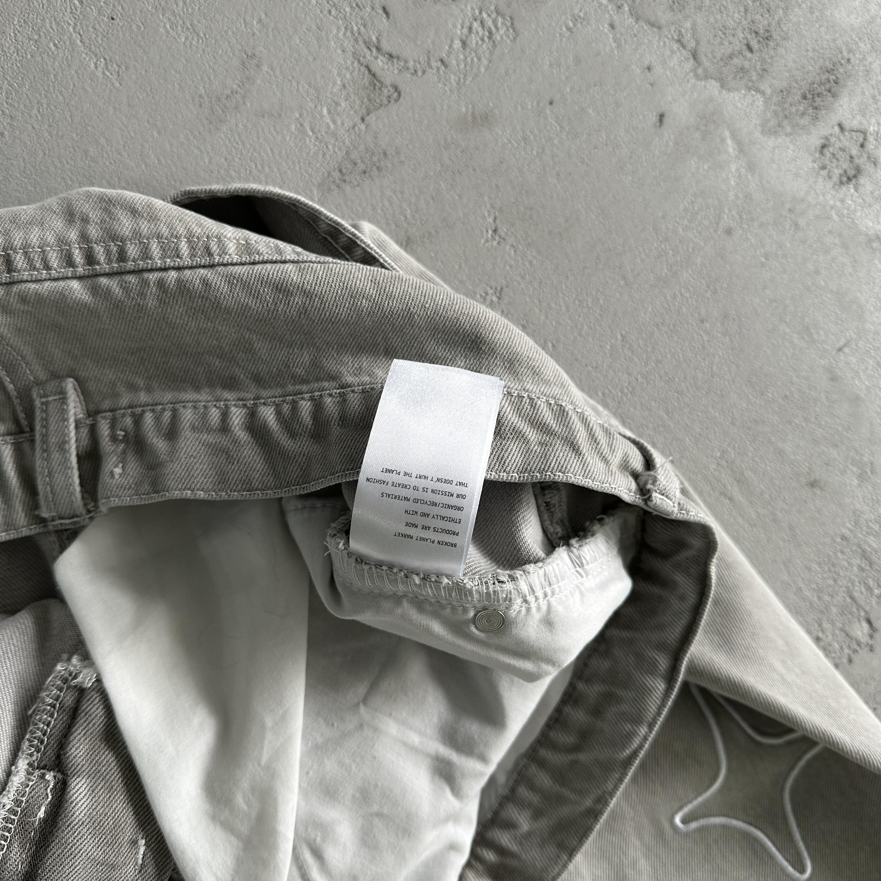 Broken P White Star Pants