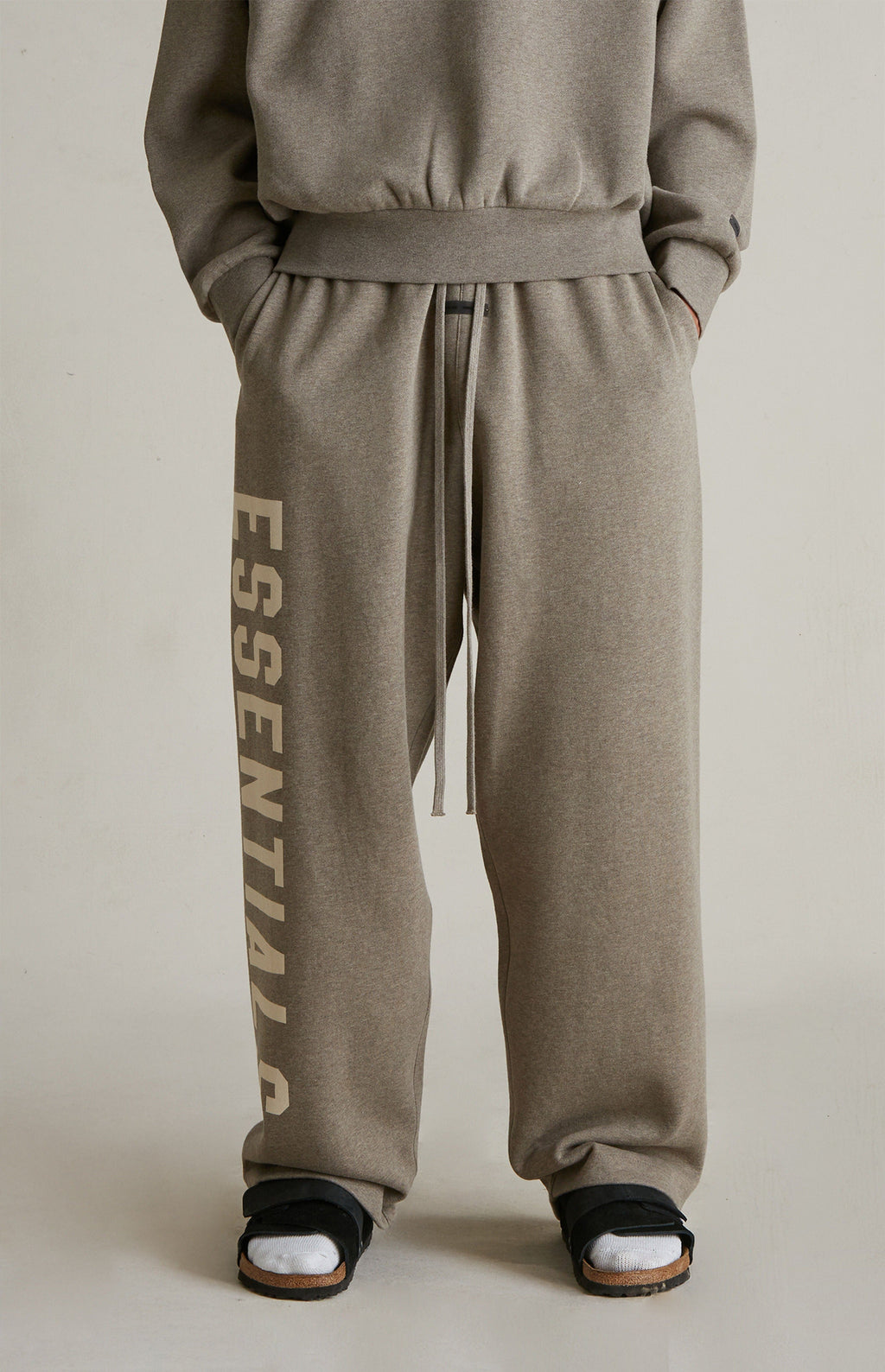 FOG x Essentials Sweatpants 25SP