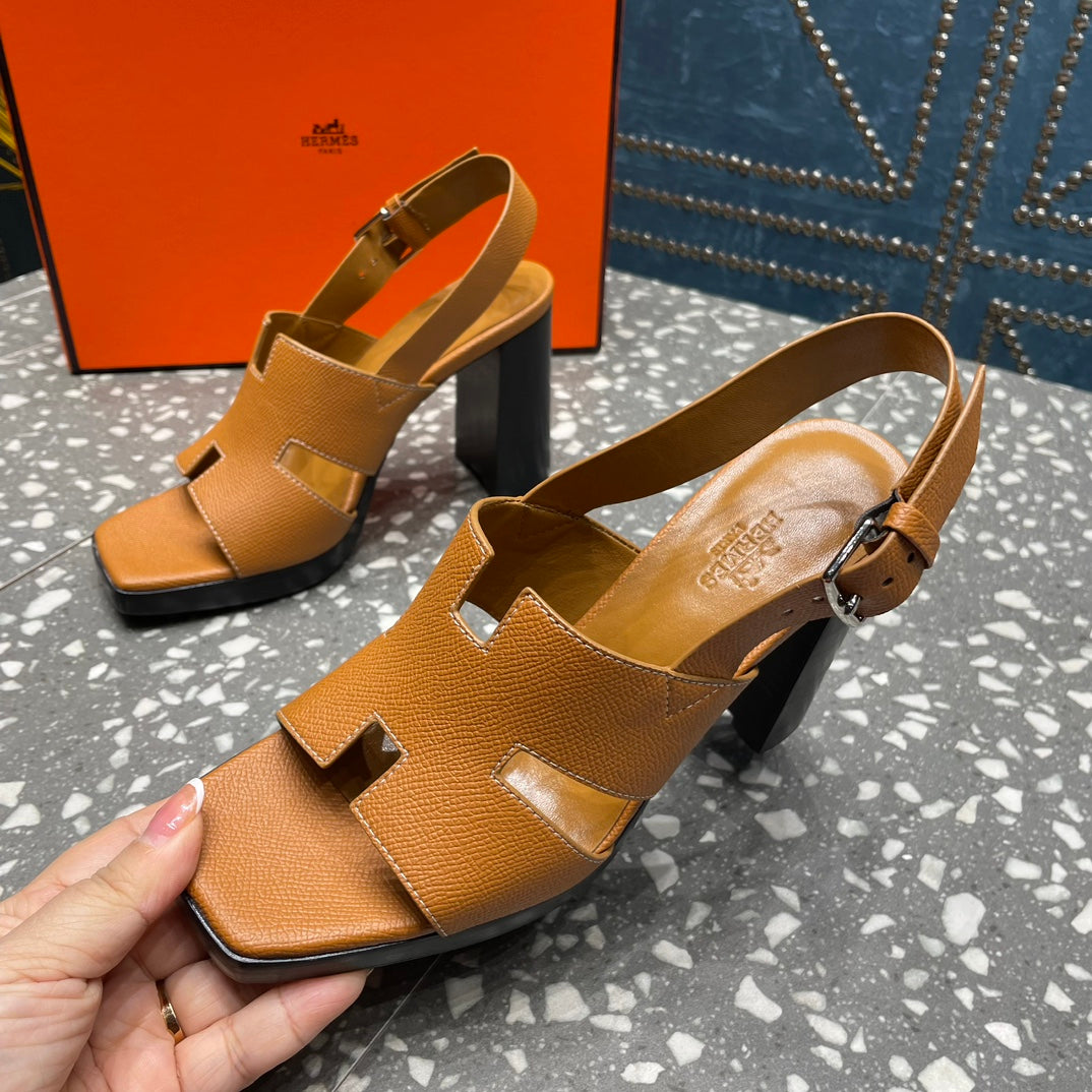 HERMES ERIS SANDAL 95 CARAMEL LAMBSKIN
