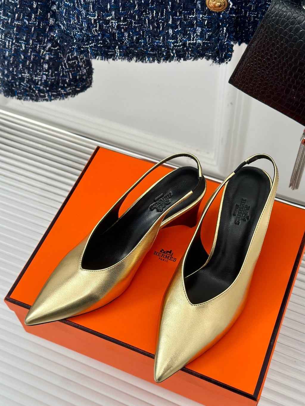 HERMES HIGH HEEL 75 MM POINTED- TOE SANDAL IN GOLD CALFSKIN