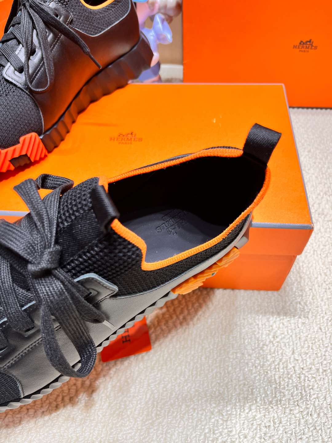 HERMES DEPART SLIP-ON SNEAKER IN BLACK KNIT AND CALFSKIN