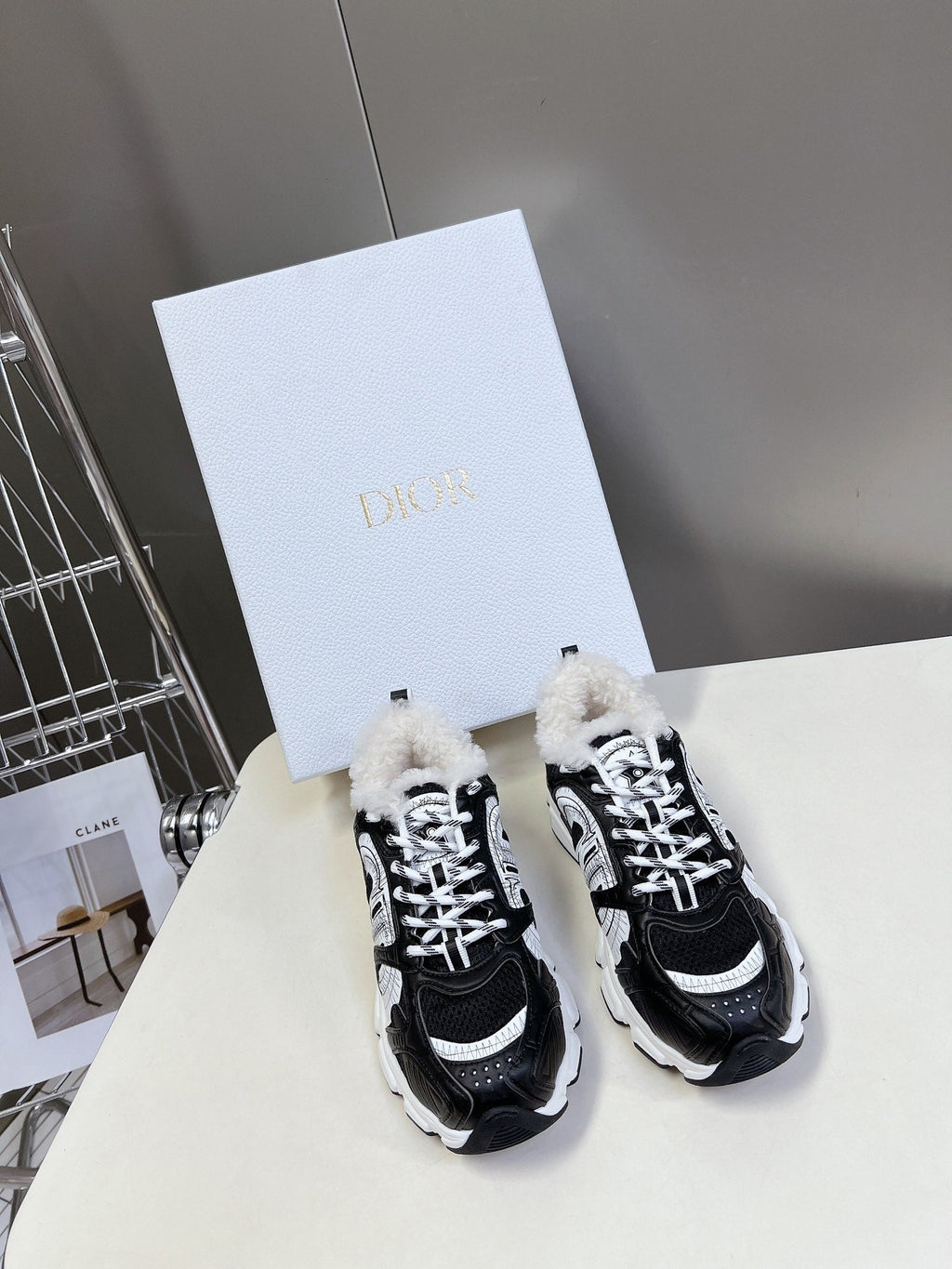 DIOR CHRONO SNEAKER 25S IN BLACK LAMBSKIN AND MESH FABRIC